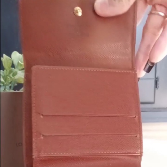 Louis Vuitton Monogram Compact Wallet w/ Box - Authentic - Picture 5 of 14